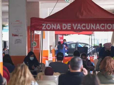 ¿Cuándo se debe vacunar la población rezagada?