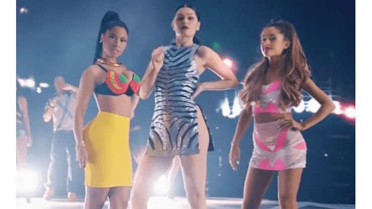 ambas colaboraron en la canción Bang Bang de 20144.