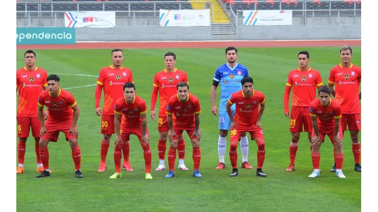 Antes del inicio de la fecha 9, Independiente de Cauquenes ocupaba el liderato en la Segunda División.
