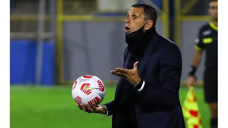 La Católica vive días complejos debido a las filtraciones desde la interna del equipo.