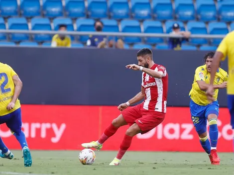 Alarcón se luce en las dos áreas con Cádiz ante Atlético