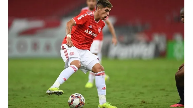 Carlos Palacios suma críticas y se complica en el Inter de Porto Alegre