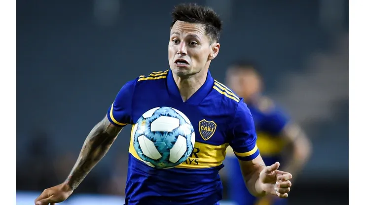 Mauro Zárate ofrecido a Colo Colo, según info de Claudio Borghi.
