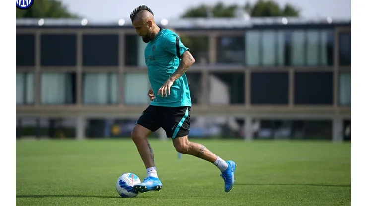 Arturo Vidal ya está en la pretemporada con el Inter de Milán, pero su destino final puede cambiar violentamente en las próximas semanas