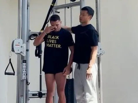 Chicharito rompe en llanto: "Son momentos complicados"