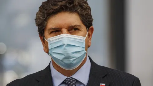 Ministro Cerda por extensión del IFE "tenemos que ir mirando si la reactivación se mantiene"