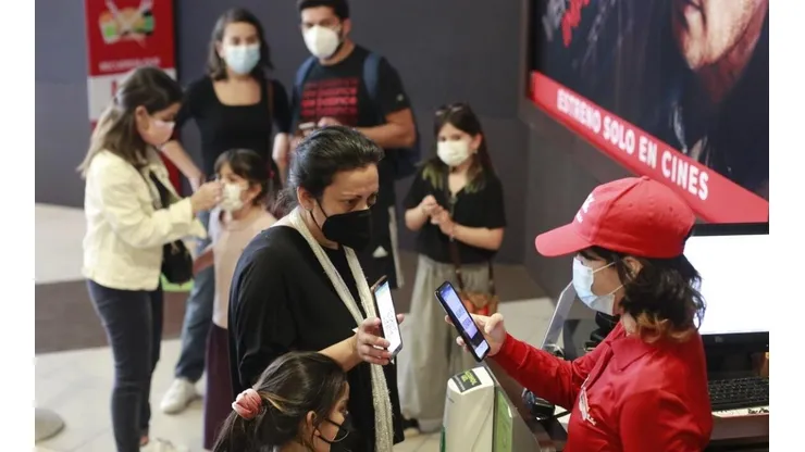 El 87% de la población objetivo ha recibido dosis única o primera dosis de la vacuna contra SARS-CoV-2.