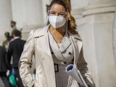 Cathy Barriga califica como un “show” auditoría de Vodanovic a su gestión en Maipú