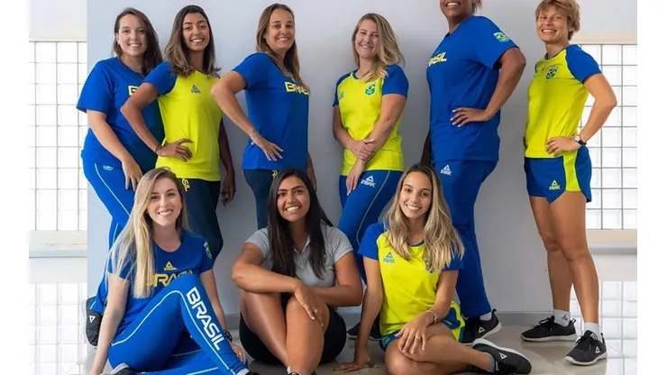 La hija de Romario, que aparece abajo al medio, sigue el legado de su padre en los Juegos Olímpicos de Tokio 2020