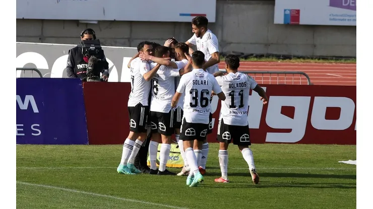 Los albos vienen de golear por 4-0 de visita a Santiago Wanderers por el Campeonato Nacional.