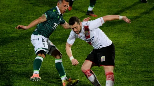 Curicó y Wanderers están muy comprometidos con la zona de descenso.