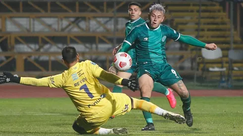 Rodelindo Román juega un duelo clave por la permanencia ante Colchagua.