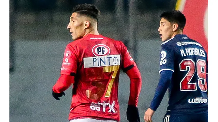 Mathias Pinto estuvo en el centro de la atención por la peculiar camiseta que utilizó ante Universidad de Chile