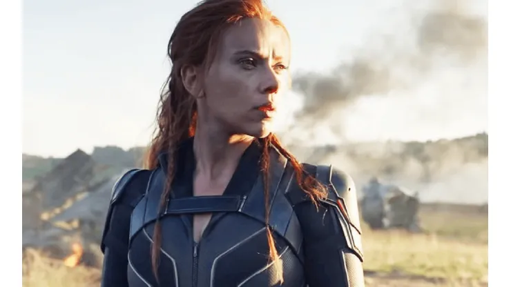 ¡Scarlett Johansson demanda a Disney!