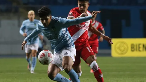 O'Higgins y Curicó Unido animaron entretenido empate por el Campeonato Nacional.