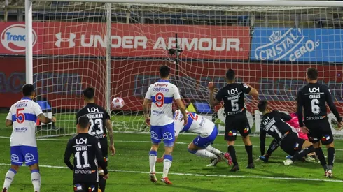 La Católica volvió a la cima de la tabla tras vencer al Capo de Provincia.