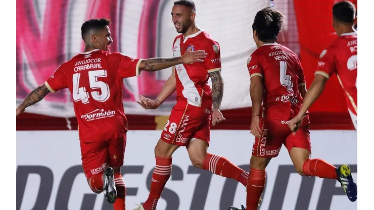 Argentinos Jrs recibirá a Newell's en el Diego Armando Maradona.