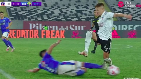 El chuletón de Osvaldo Bosso sobre Leonardo Gil que le costó la tarjeta roja.