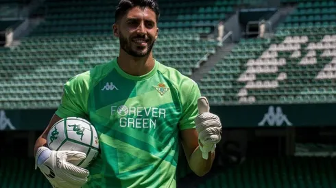 Rui Silva debutó en el arco del Real Betis de Claudio Bravo.