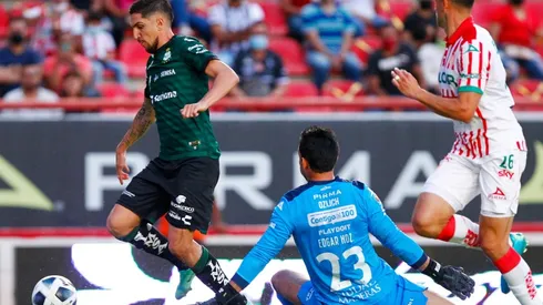 Diego Valdés inició con gol la temporada de la Liga MX.