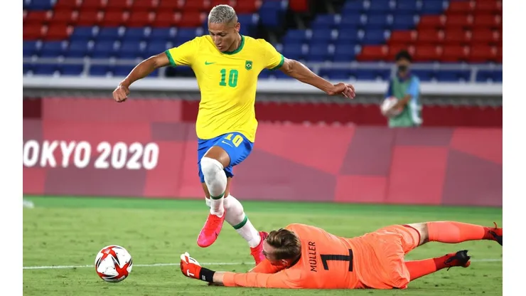 Richarlison fue la gran figura del debut de Brasil en los Juegos Olímpicos.