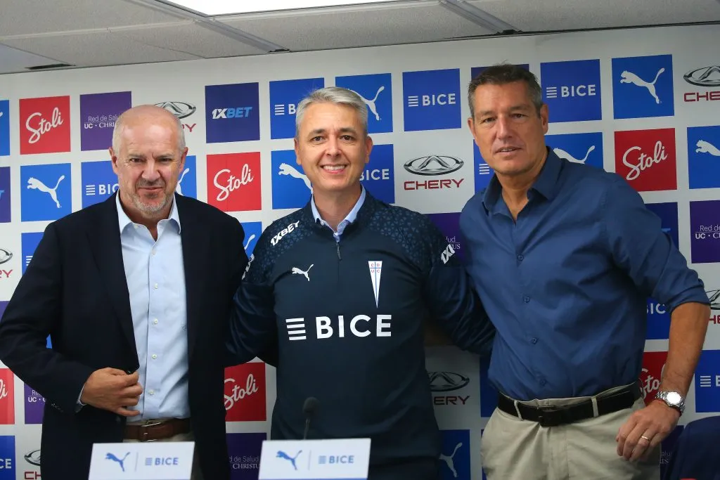 Tiago Nunes y Tati Buljubasich fueron citados al Tribunal de Disciplina de la ANFP para el próximo 27 de agosto. Además, el DT de la UC tiene otra denuncia por el partido ante Everton | Photosport