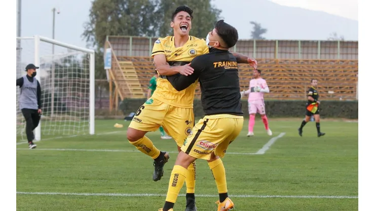 Lautaro de Buin enfrentará a Deportes Valdivia con transmisión por TV.
