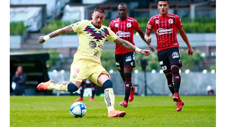 Nicolás Castillo no ha podido jugar con regularidad desde su llegada al América hace dos años