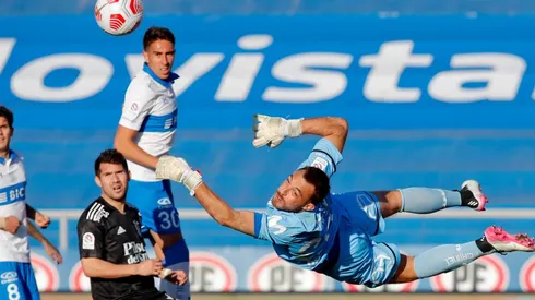 La UC está feliz con Pérez y aún no define si traerá otro arquero.