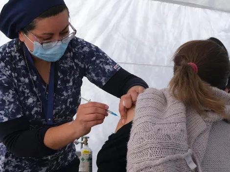 ¿A quién le toca vacunarse contra el Covid-19 este jueves?