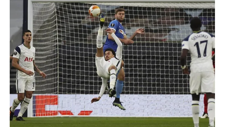 Alli marcó uno de los mejores 10 goles según la UEFA