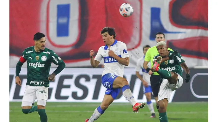 Gustavo Poyet tendrá que enfrentar al Verdao con seis ausencias por lesión.