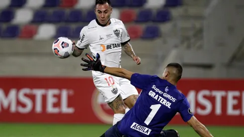 El chileno no pierde tiempo y se pone en forma en casa mientras guarda cuarentena por coronavirus.