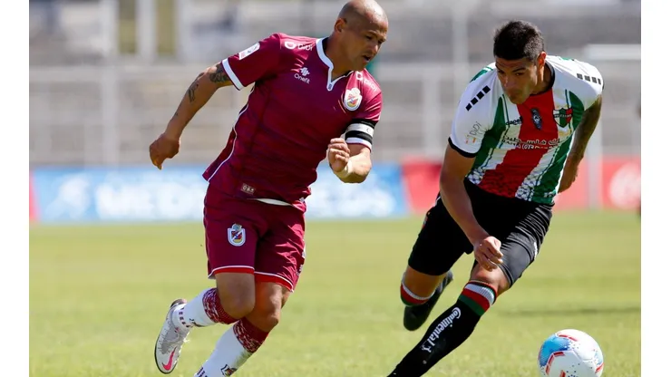 Humberto Suazo no ha podido decir presente en los últimos duelos de los papayeros.