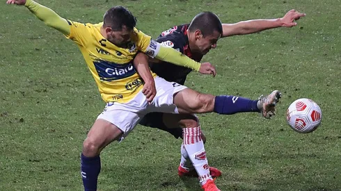 Everton y Ñublense juegan en Viña