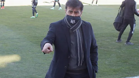 Gustavo Quinteros tiene contrato con Colo Colo hasta fin de año y ya se habla de su renovación.