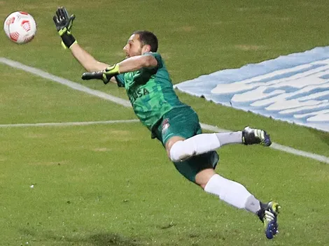 Everton y Ñublense empatan por sus porteros