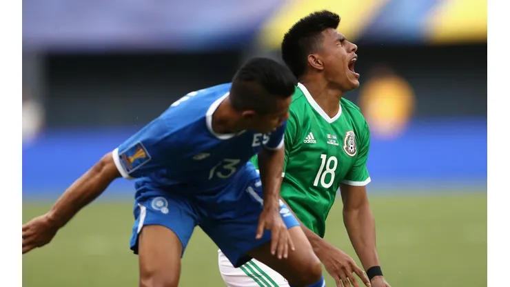 Finaliza la acción del Grupo A con el choque entre México y El Salvador.