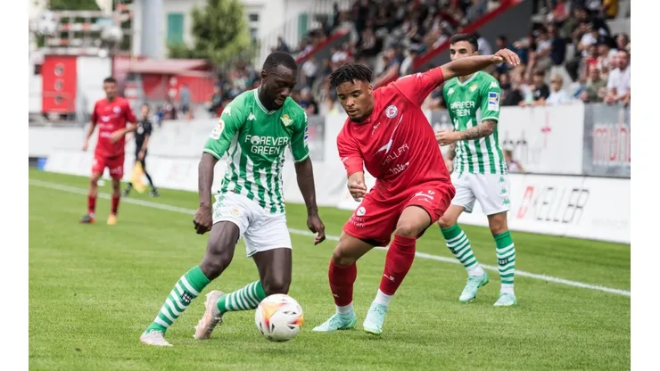 El Betis derrotó con goleada al Winterthur de Suiza