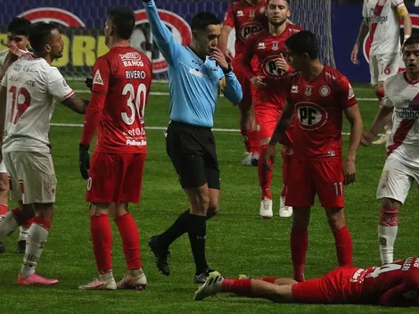 Primera roja en su carrera: a De La Fuente se le salió la cadena