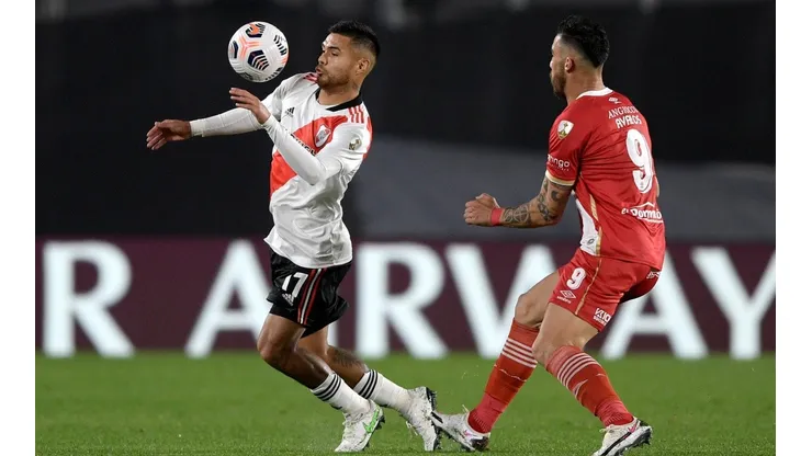 Paulo Díaz dejó atrás al coronavirus y volvió con todo a la defensa de River Plate.