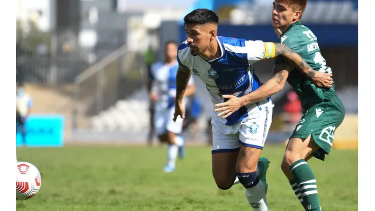 Los capitanes y capitanas del fútbol chileno se plegaron en un llamado a la vacunación de la población