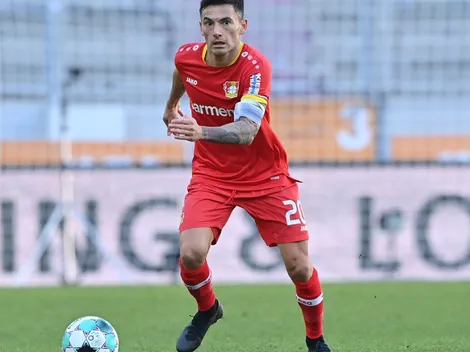 Nuevo DT pone en duda capitanía de Charles Aránguiz