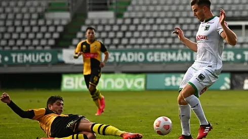 El arbitraje tuvo una complicada actuación en el partido entre Temuco y Coquimbo.