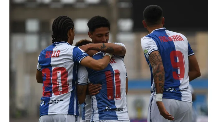 Los "Pumas" quieren seguir con los abrazos en el torneo.