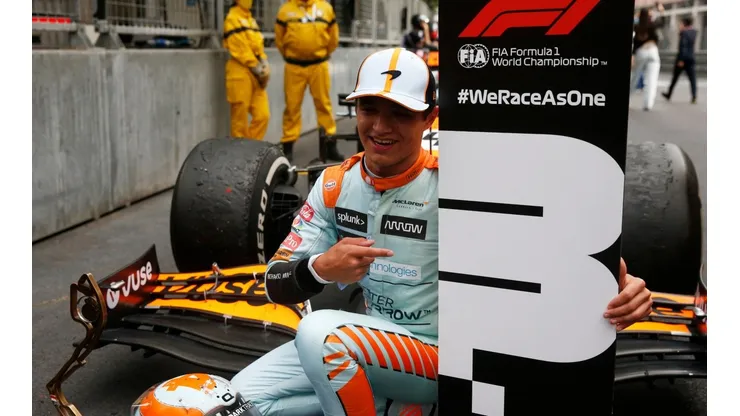 La promesa de McLaren fue atacado por un grupo tras la final entre Italia e Inglaterra en Wembley.