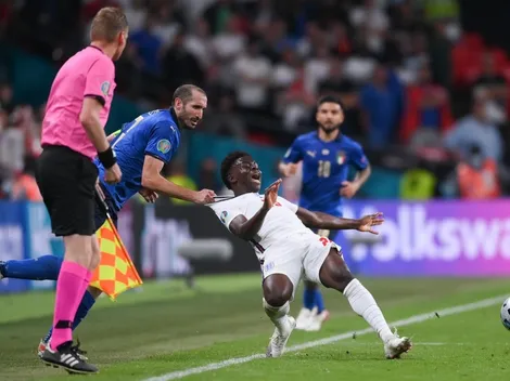 Mou explica con la falta a Saka por qué Chiellini es crack