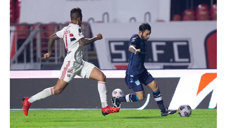 Eugenio Mena jugó un buen partido a pesar de perder un claro gol
