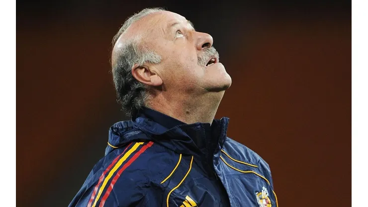 Florentino Pérez le da con un fierro a Vicente del Bosque