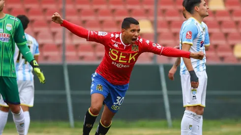 Palacios anotó el gol del triunfo y clasificación para Unión Española